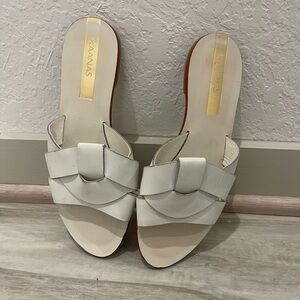 Kaanas White Flat Sandal Size 6